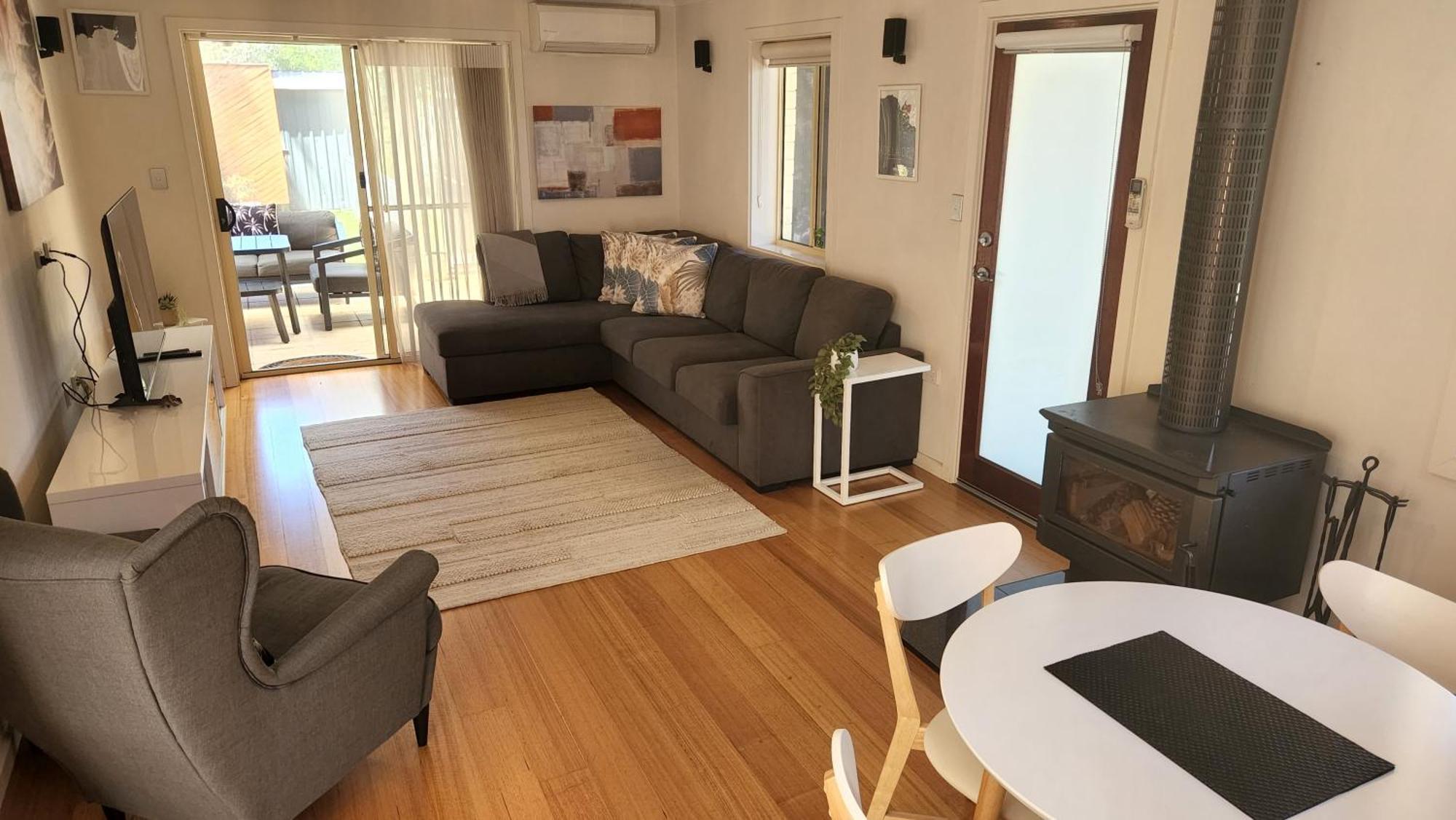 Riesling Trail & Clare Valley Cottages Стая снимка